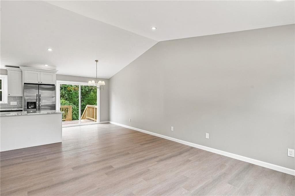 Single Family Residence at 30 Verdant Drive, Cranston, photo 4 of 40