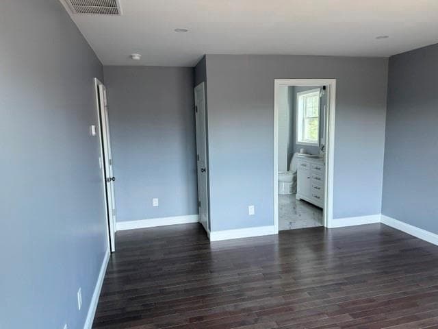 Single Family Residence at 6 Christopher Rhodes Way, Warwick, photo 12 of 22