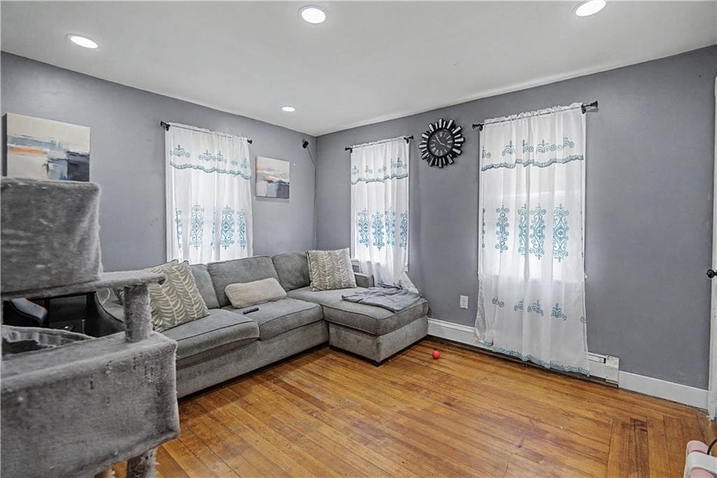 Multi Family at 1 2 Hale Street, Providence, photo 13 of 36