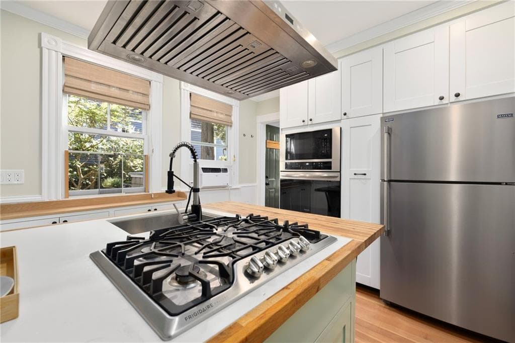 Multi Family at 35 37 Mt. Vernon Street, Newport, photo 32 of 50