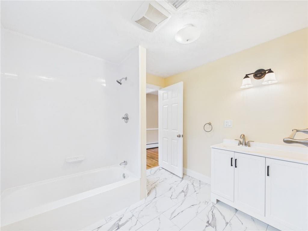 Single Family Residence at 83 Sandro Drive, Warwick, photo 23 of 33