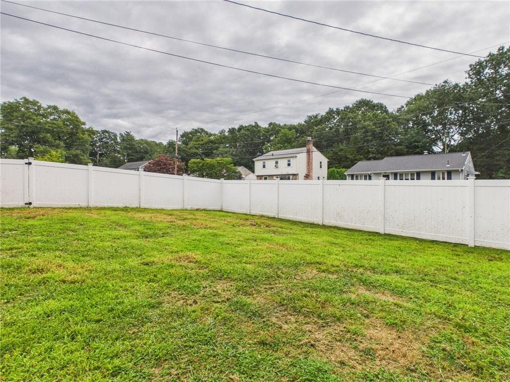Single Family Residence at 83 Sandro Drive, Warwick, photo 32 of 33