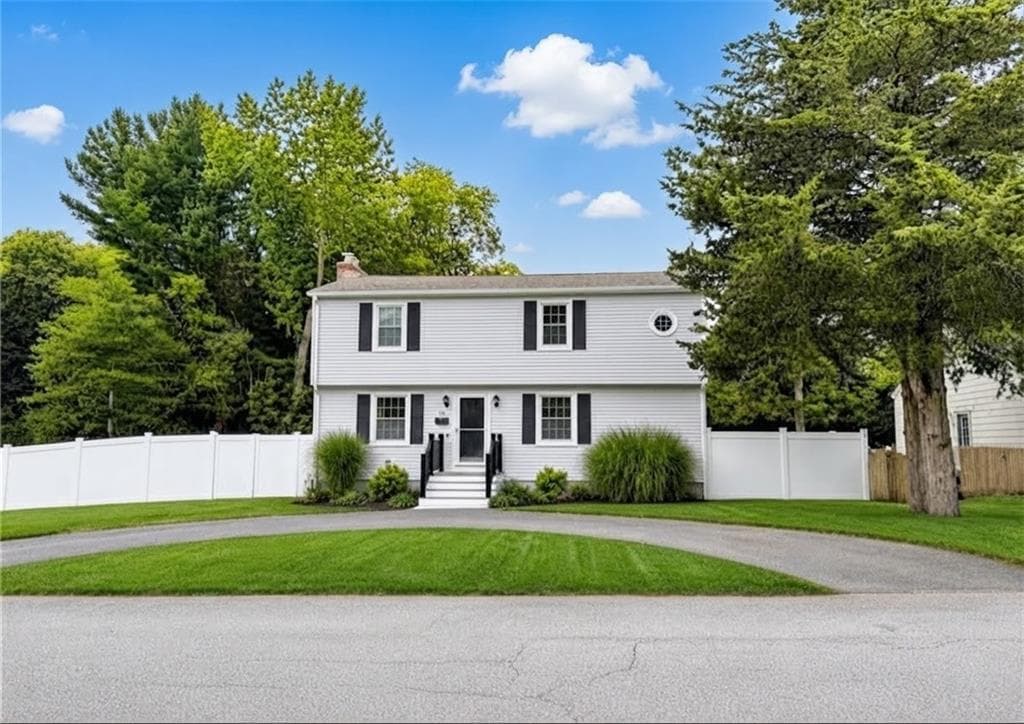 83 Sandro Drive
