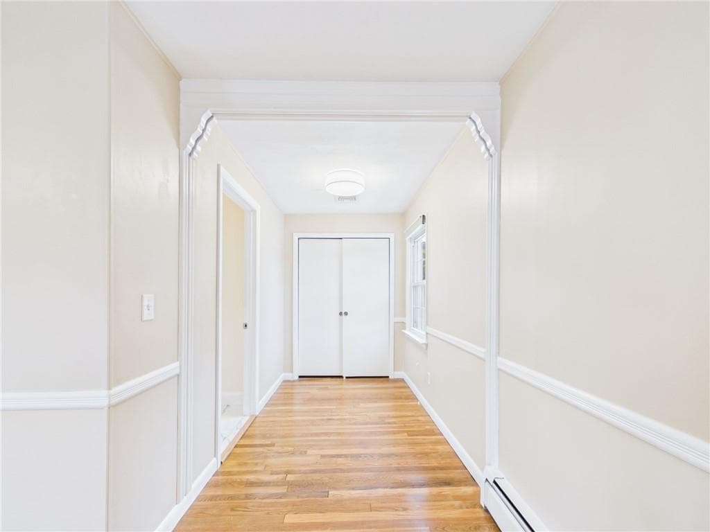 Single Family Residence at 83 Sandro Drive, Warwick, photo 21 of 33