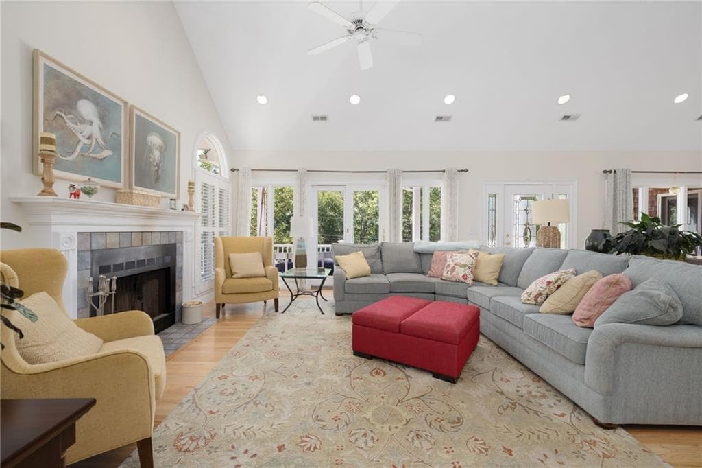 Single Family Residence at 23 Sea View Drive, Charlestown, photo 23 of 50