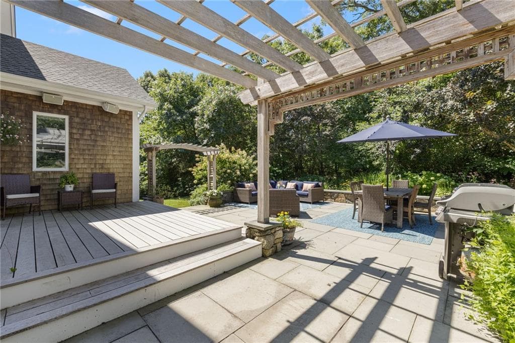 Single Family Residence at 23 Sea View Drive, Charlestown, photo 12 of 50