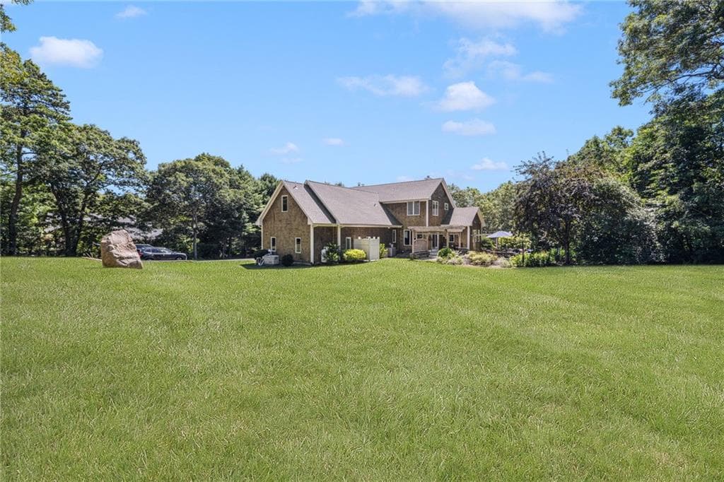 Single Family Residence at 23 Sea View Drive, Charlestown, photo 7 of 50