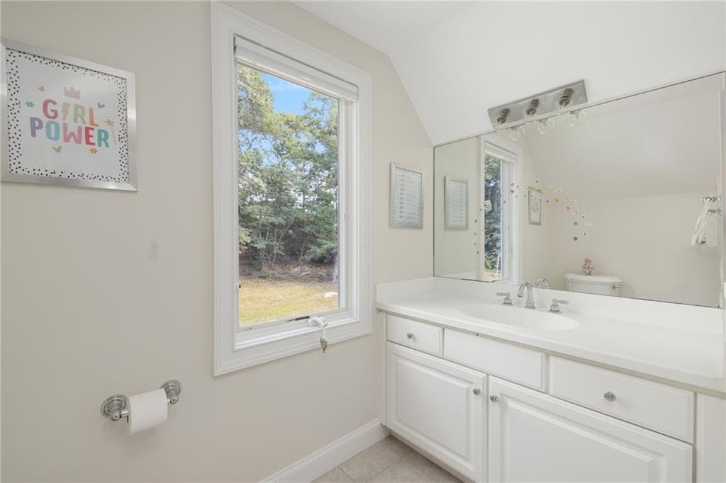 Single Family Residence at 23 Sea View Drive, Charlestown, photo 41 of 50