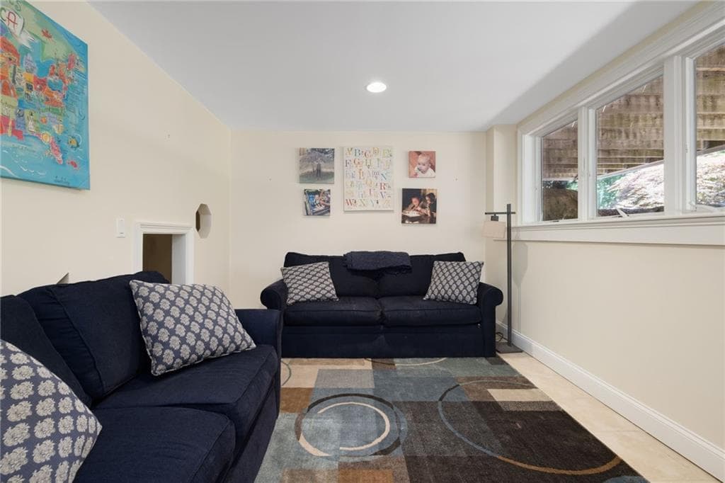 Single Family Residence at 23 Sea View Drive, Charlestown, photo 31 of 50