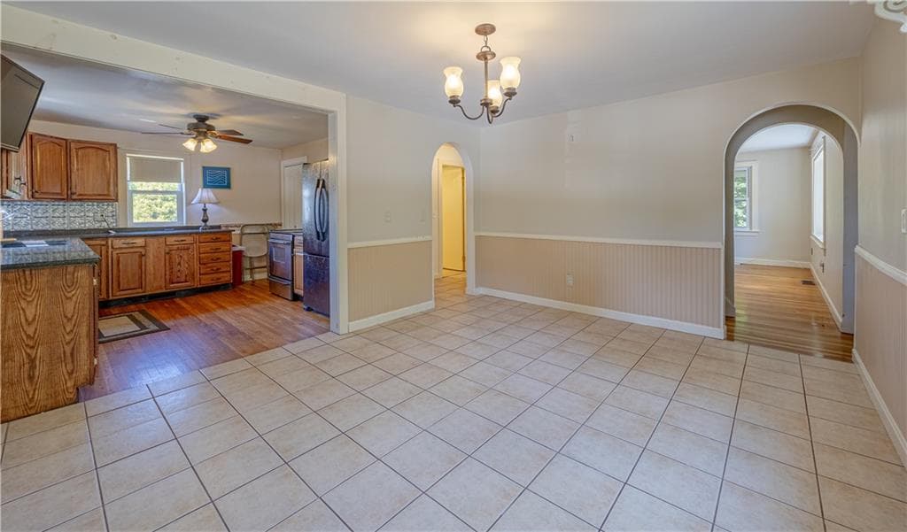 Single Family Residence at 77 Chestnut Hill Road, Glocester, photo 9 of 18
