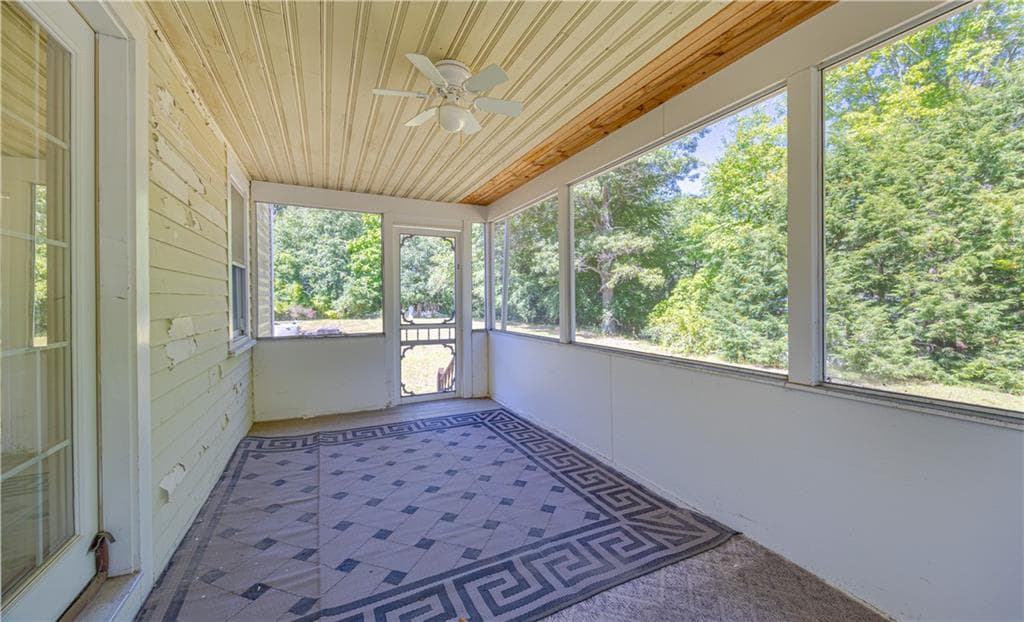Single Family Residence at 77 Chestnut Hill Road, Glocester, photo 15 of 18