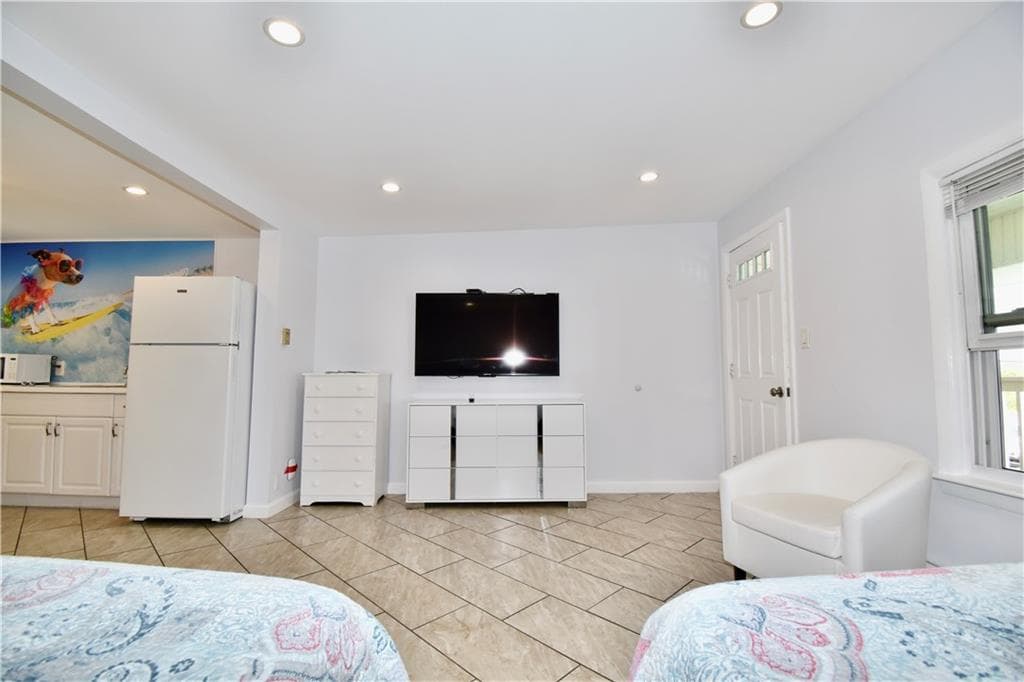 Condominium at 20 Winnapaug Road UNIT B3, Westerly, photo 6 of 14