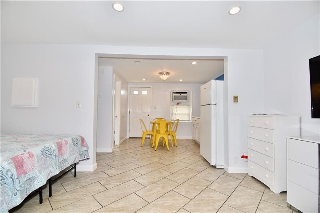 Condominium at 20 Winnapaug Road UNIT B3, Westerly, photo 7 of 14