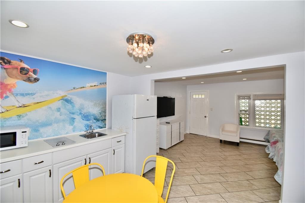 Condominium at 20 Winnapaug Road UNIT B3, Westerly, photo 9 of 14