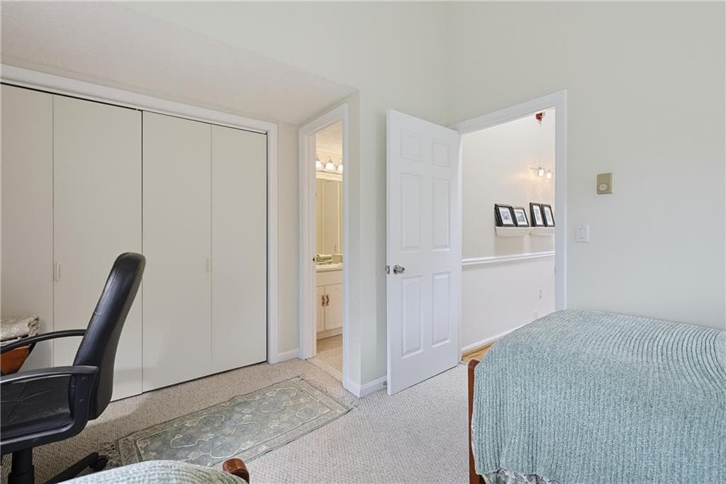 Condominium at 91 Windward Lane, Bristol, photo 24 of 39