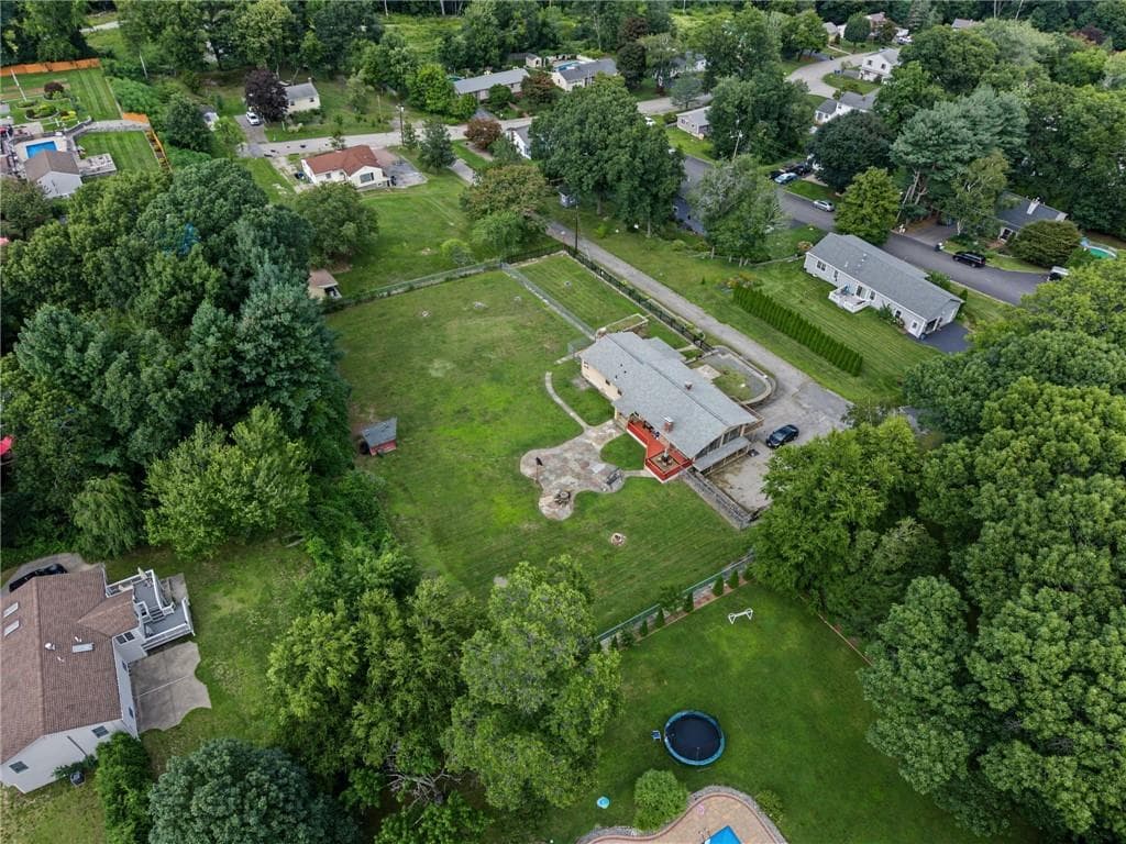 Single Family Residence at 26 Lillian Road, Johnston, photo 44 of 50