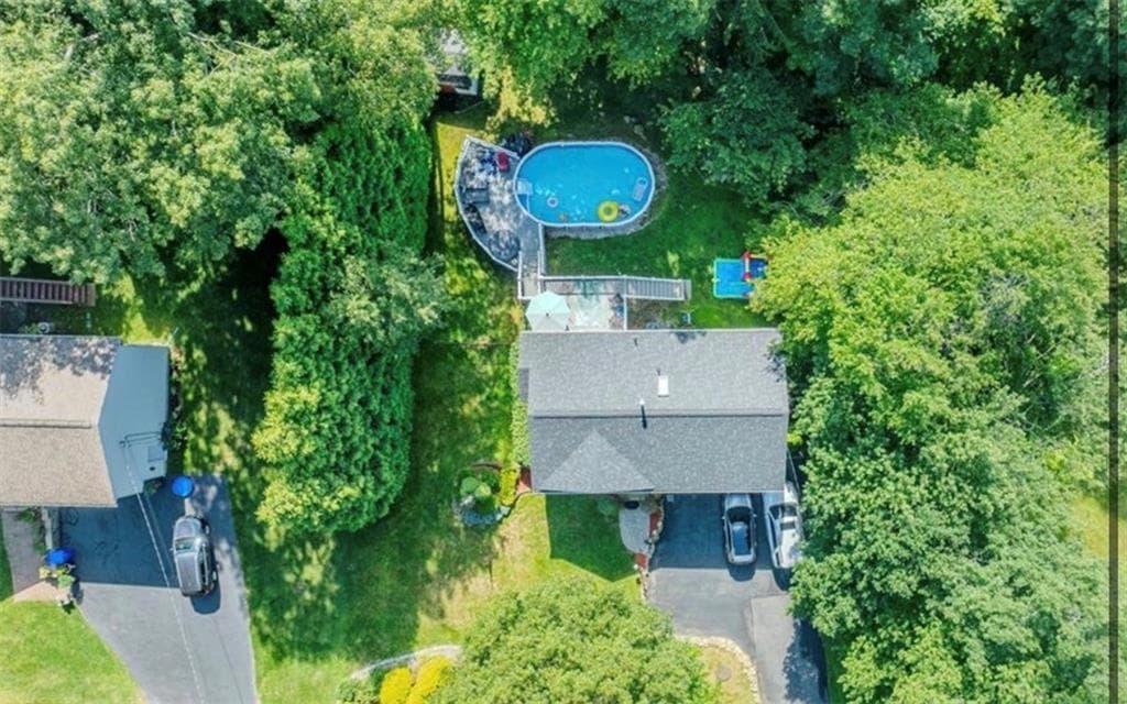 Single Family Residence at 61 Lonsdale Street, West Warwick, photo 27 of 31