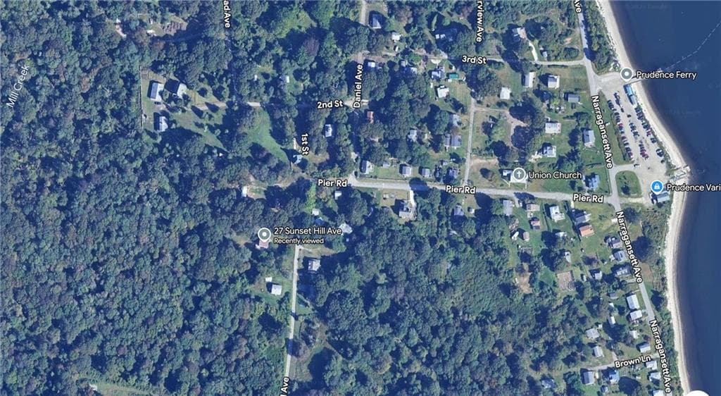 Single Family Residence at 027 Sunset Hill Avenue, Portsmouth, photo 20 of 20