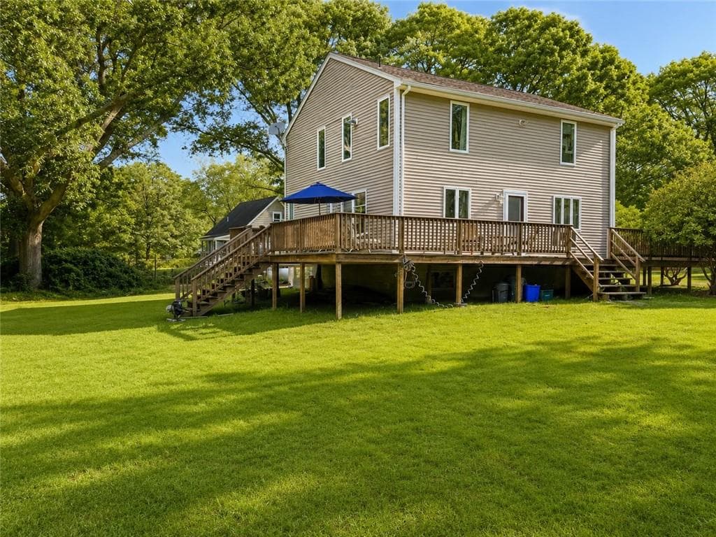 Single Family Residence at 027 Sunset Hill Avenue, Portsmouth, photo 18 of 20