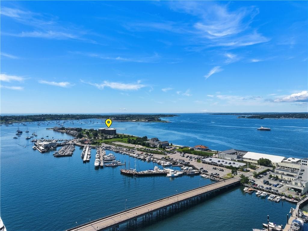 Condominium at 1314 Capella South UNIT 1314, Newport, photo 43 of 48