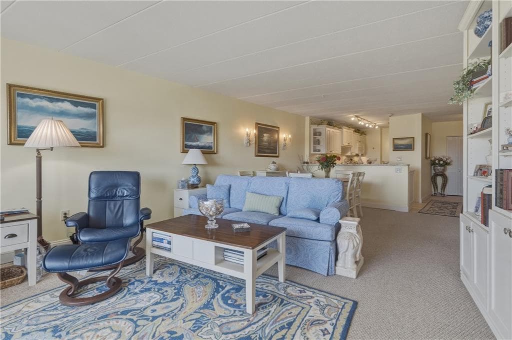 Condominium at 1314 Capella South UNIT 1314, Newport, photo 16 of 48