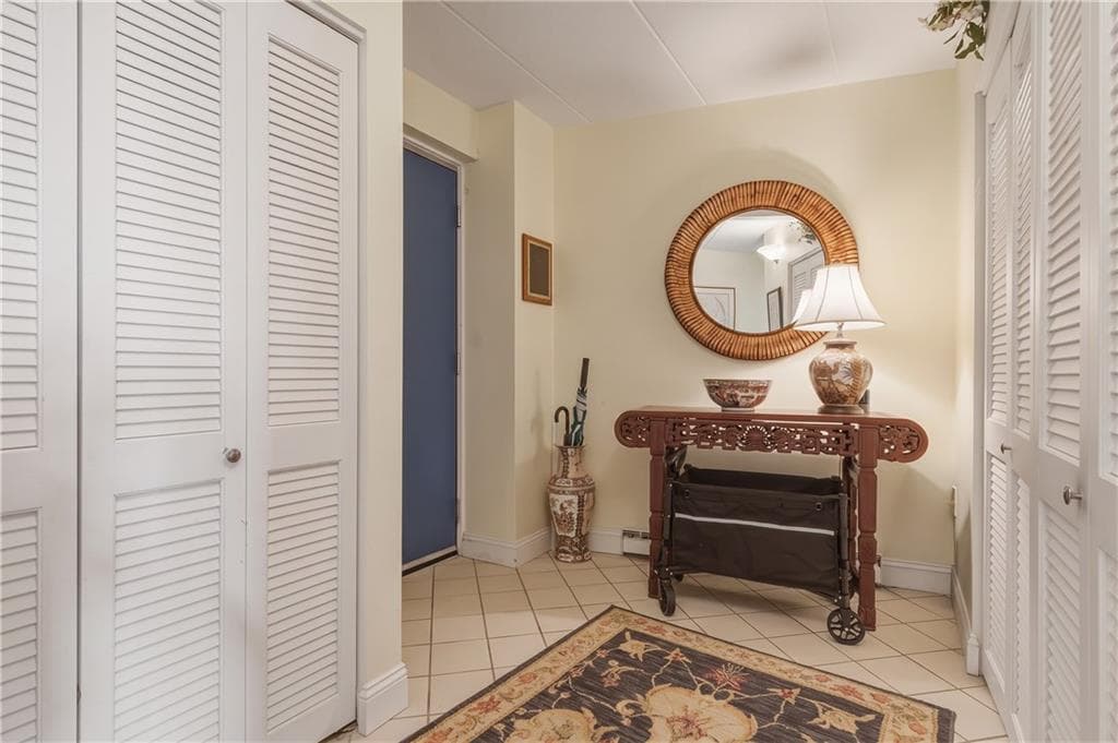 Condominium at 1314 Capella South UNIT 1314, Newport, photo 7 of 48