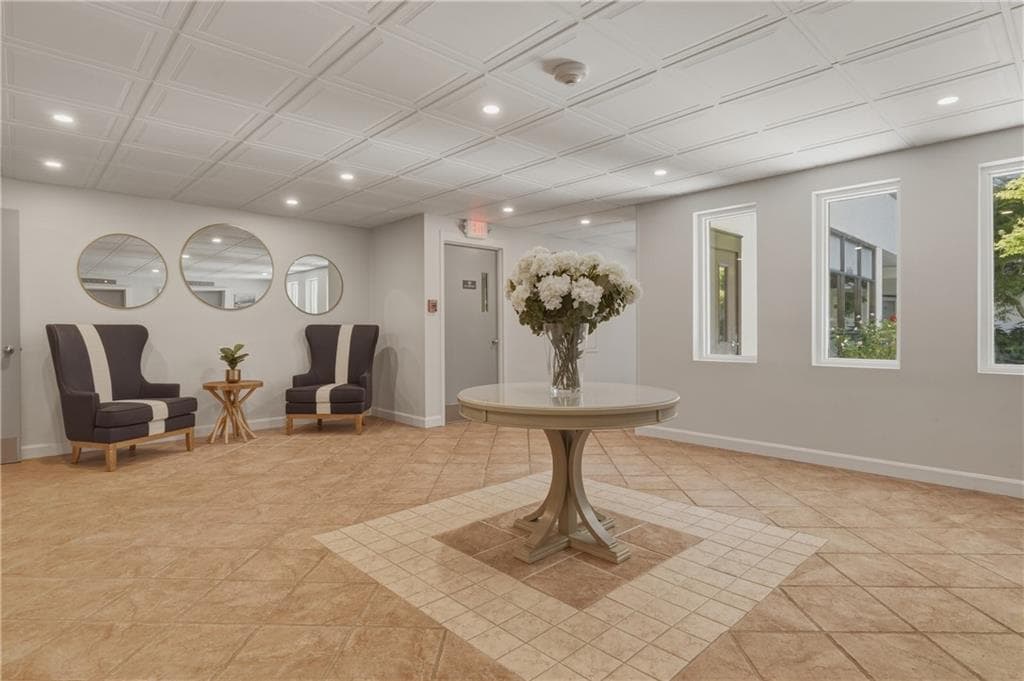 Condominium at 1314 Capella South UNIT 1314, Newport, photo 5 of 48
