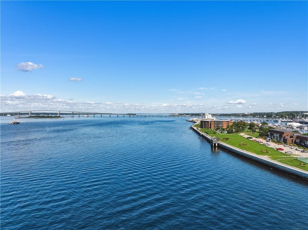 Condominium at 1314 Capella South UNIT 1314, Newport, photo 40 of 48