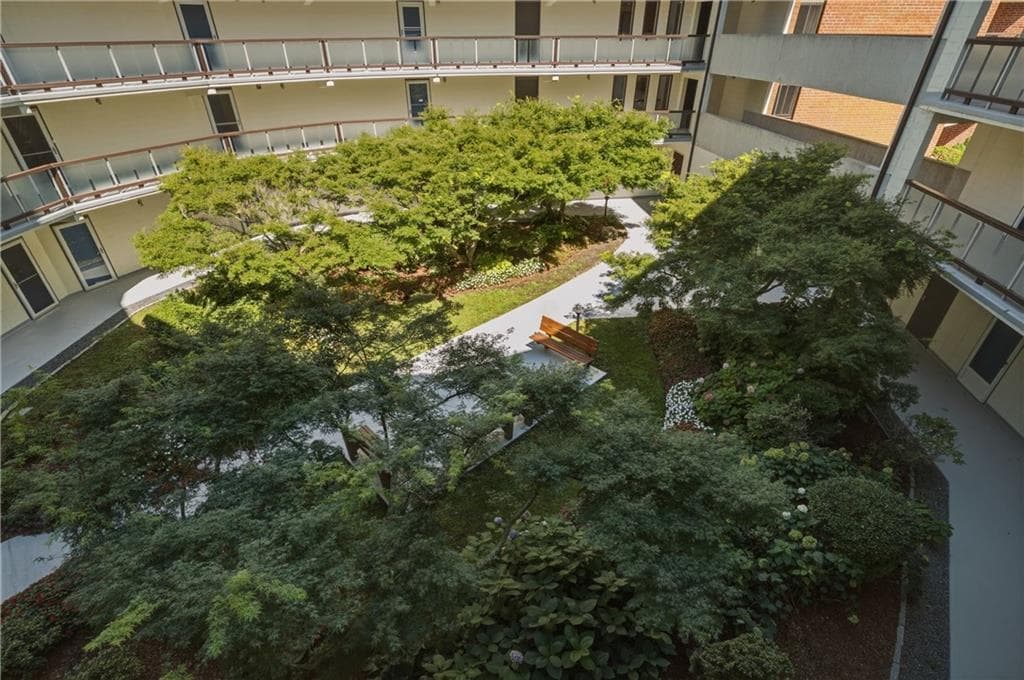 Condominium at 1314 Capella South UNIT 1314, Newport, photo 4 of 48