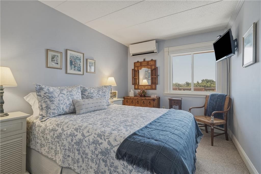 Condominium at 1314 Capella South UNIT 1314, Newport, photo 21 of 48