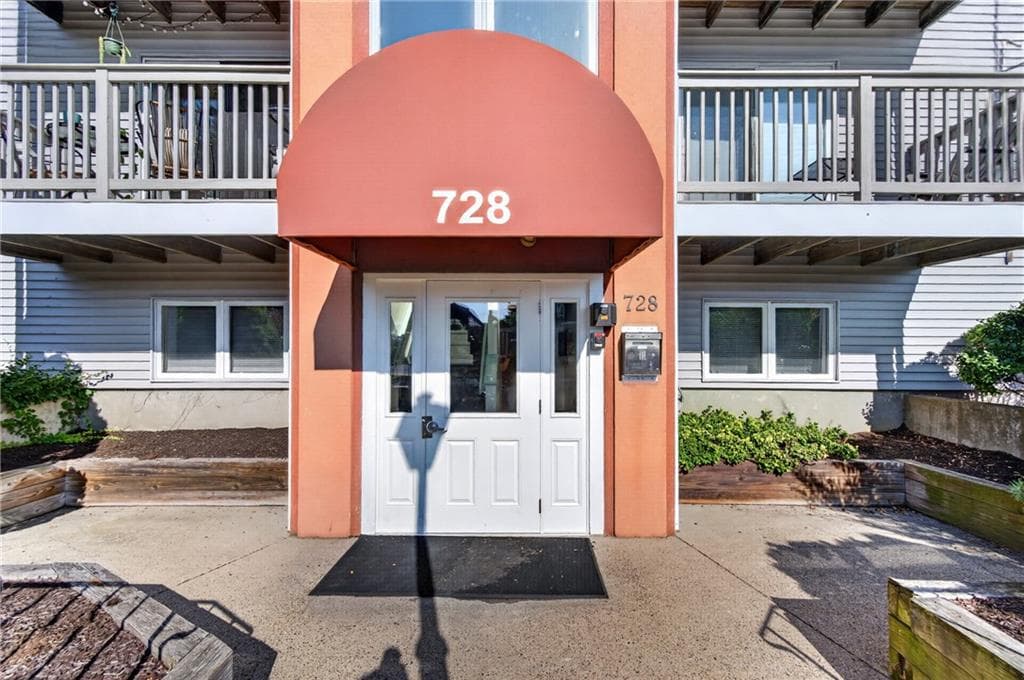 728 Beverage Hill Avenue UNIT 17