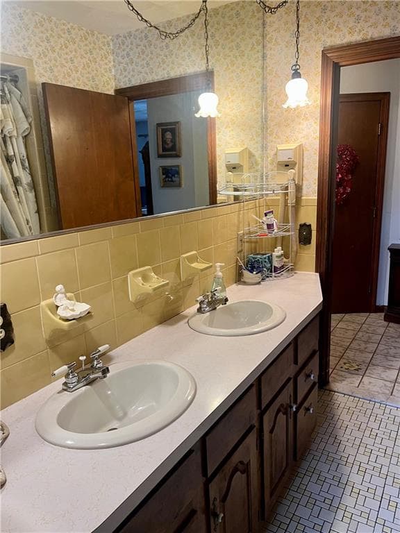 Multi Family at 53 Sylvia Avenue, North Providence, photo 34 of 48