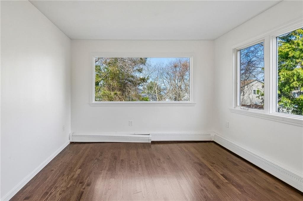 Single Family Residence at 94 Spindrift Street, Jamestown, photo 19 of 25