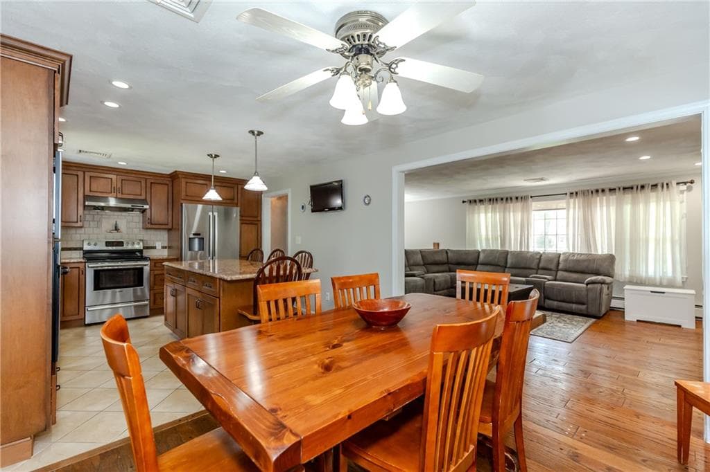 Single Family Residence at 99 Tower Hill Road, Cumberland, photo 11 of 43