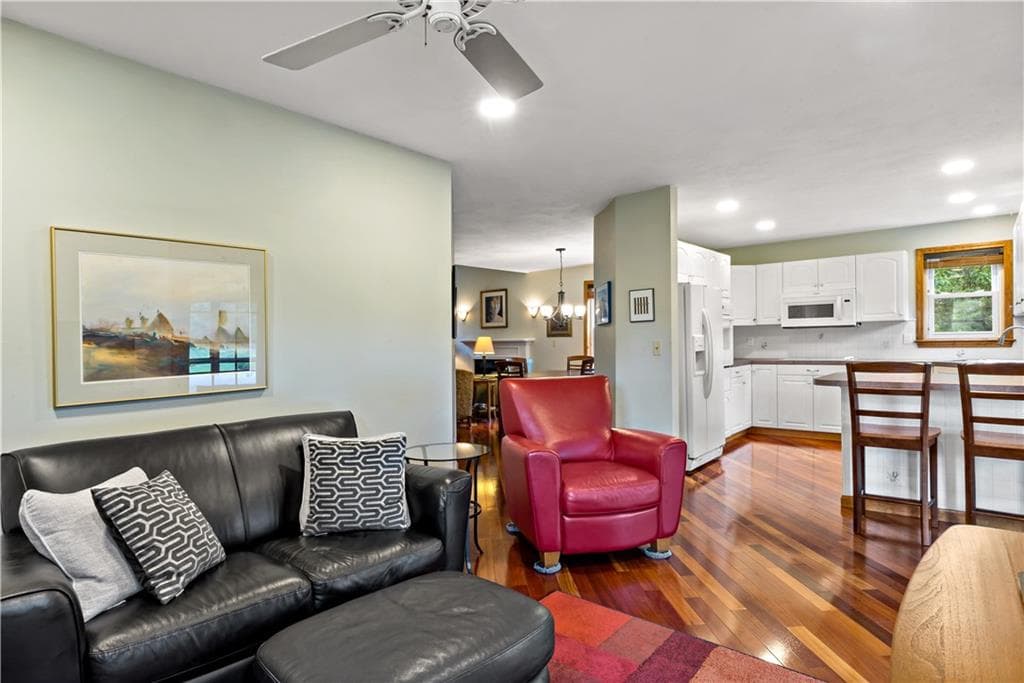 Single Family Residence at 130 K G Ranch Road, Richmond, photo 17 of 49