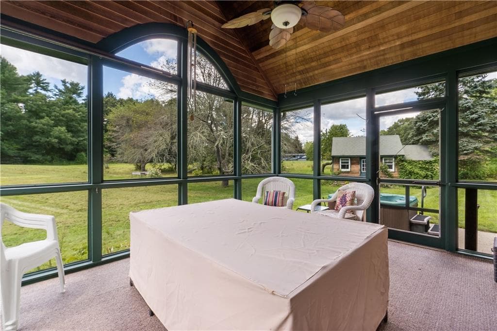 Single Family Residence at 130 K G Ranch Road, Richmond, photo 22 of 49