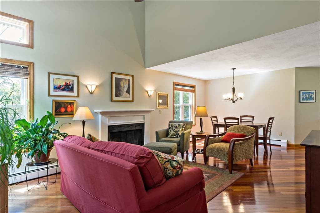 Single Family Residence at 130 K G Ranch Road, Richmond, photo 5 of 49