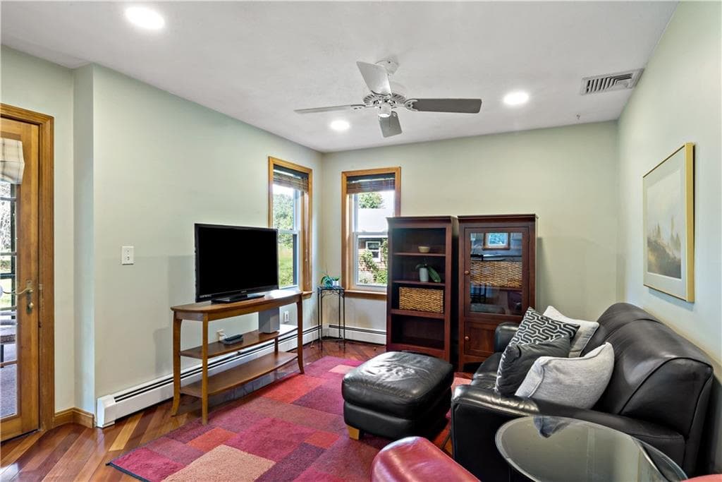 Single Family Residence at 130 K G Ranch Road, Richmond, photo 20 of 49