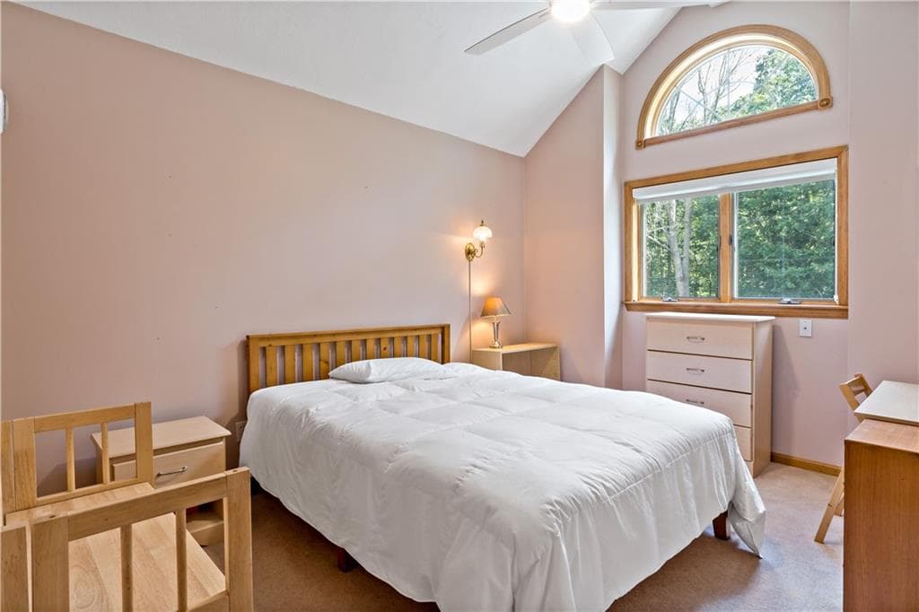 Single Family Residence at 130 K G Ranch Road, Richmond, photo 34 of 49