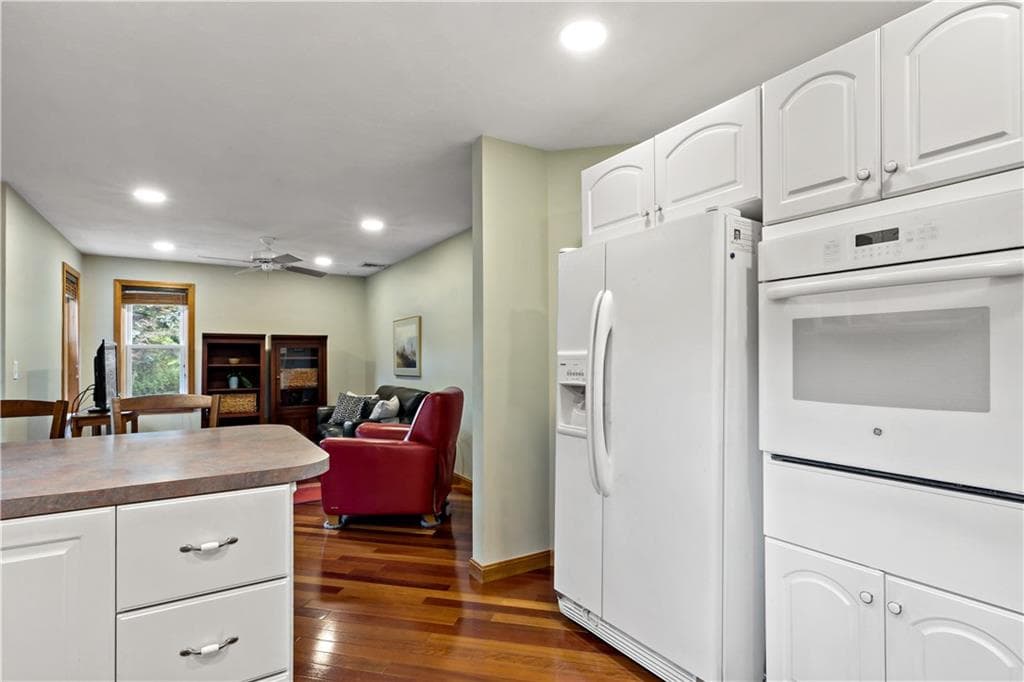 Single Family Residence at 130 K G Ranch Road, Richmond, photo 14 of 49