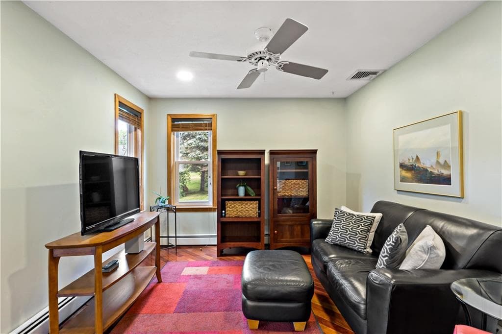 Single Family Residence at 130 K G Ranch Road, Richmond, photo 19 of 49