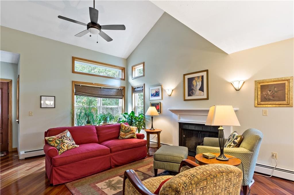 Single Family Residence at 130 K G Ranch Road, Richmond, photo 8 of 49