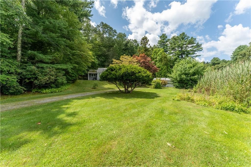 Single Family Residence at 883 River Road, Groton, photo 9 of 23