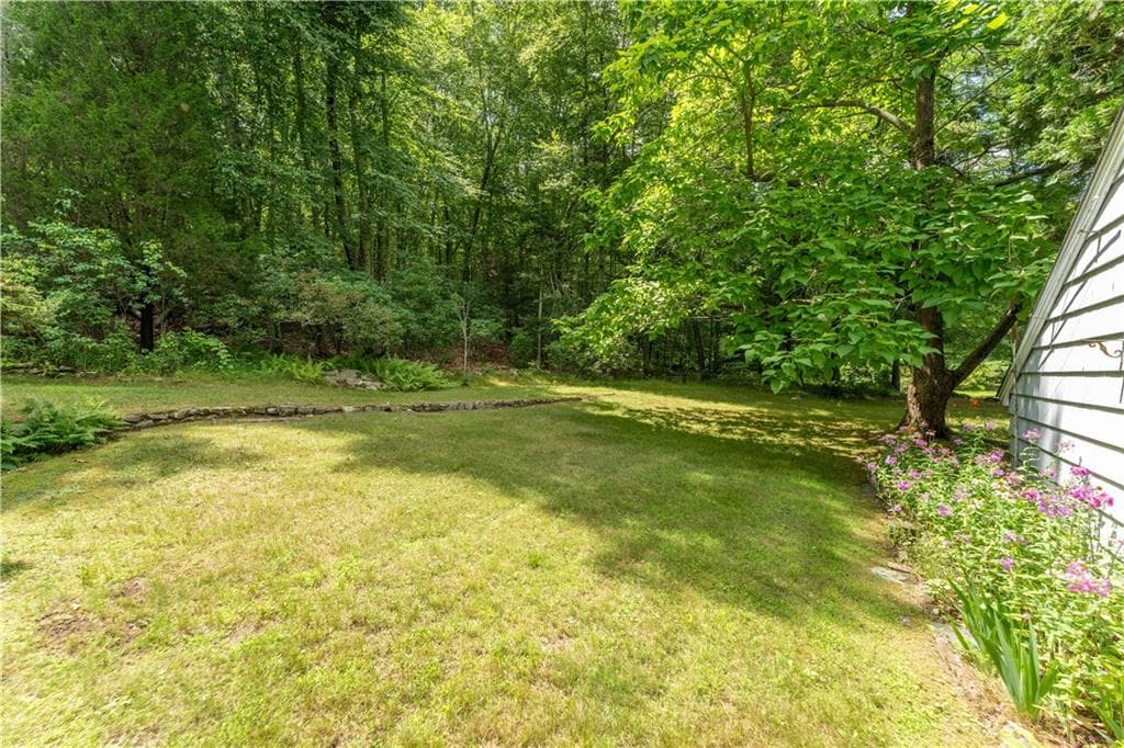 Single Family Residence at 883 River Road, Groton, photo 8 of 23