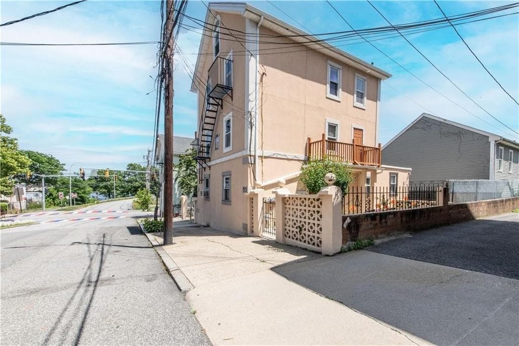 Multi Family at 73 Trenton Street, Providence, photo 28 of 29