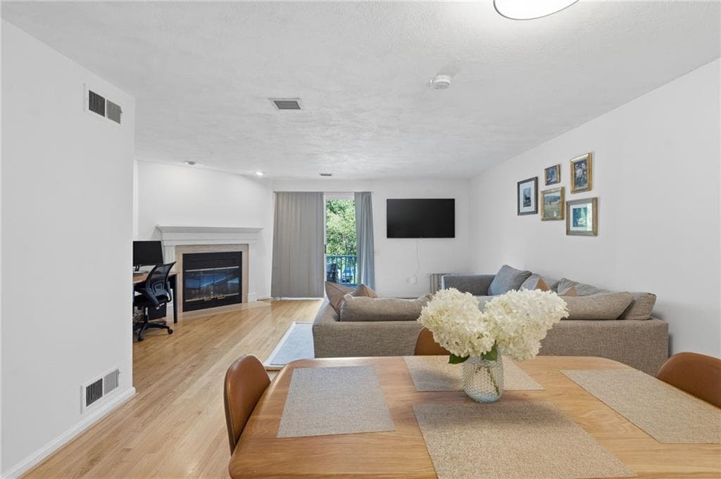 Condominium at 106 Trellis Drive, West Warwick, photo 8 of 30