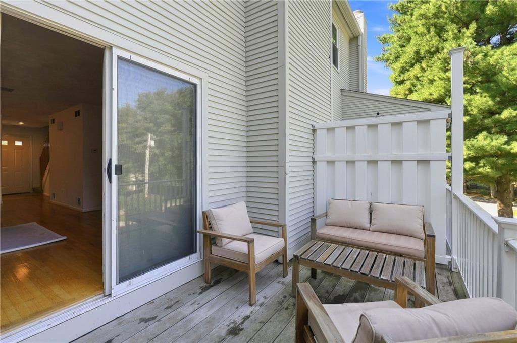 Condominium at 106 Trellis Drive, West Warwick, photo 25 of 30