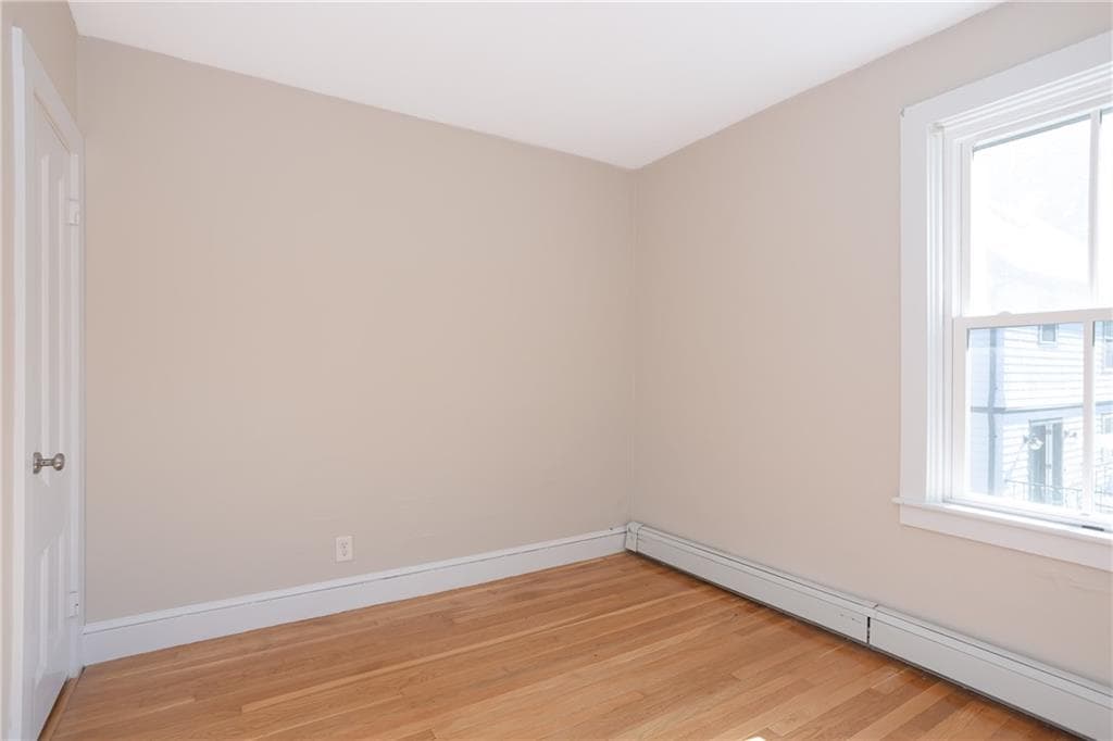 Condominium at 85 Mill Street UNIT 2, Newport, photo 10 of 27