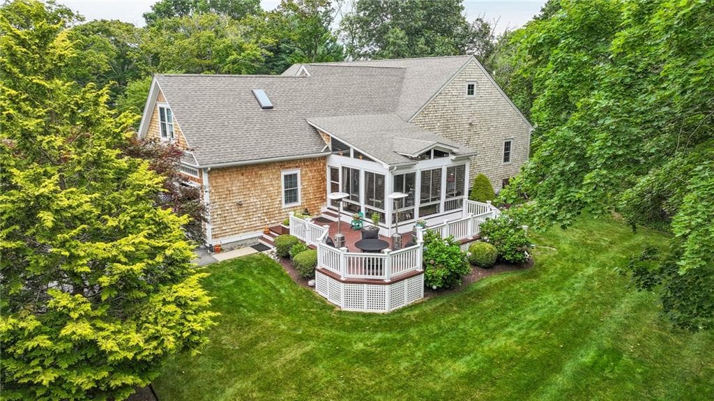 Single Family Residence at 20 Tea House Lane, Warwick, photo 2 of 31