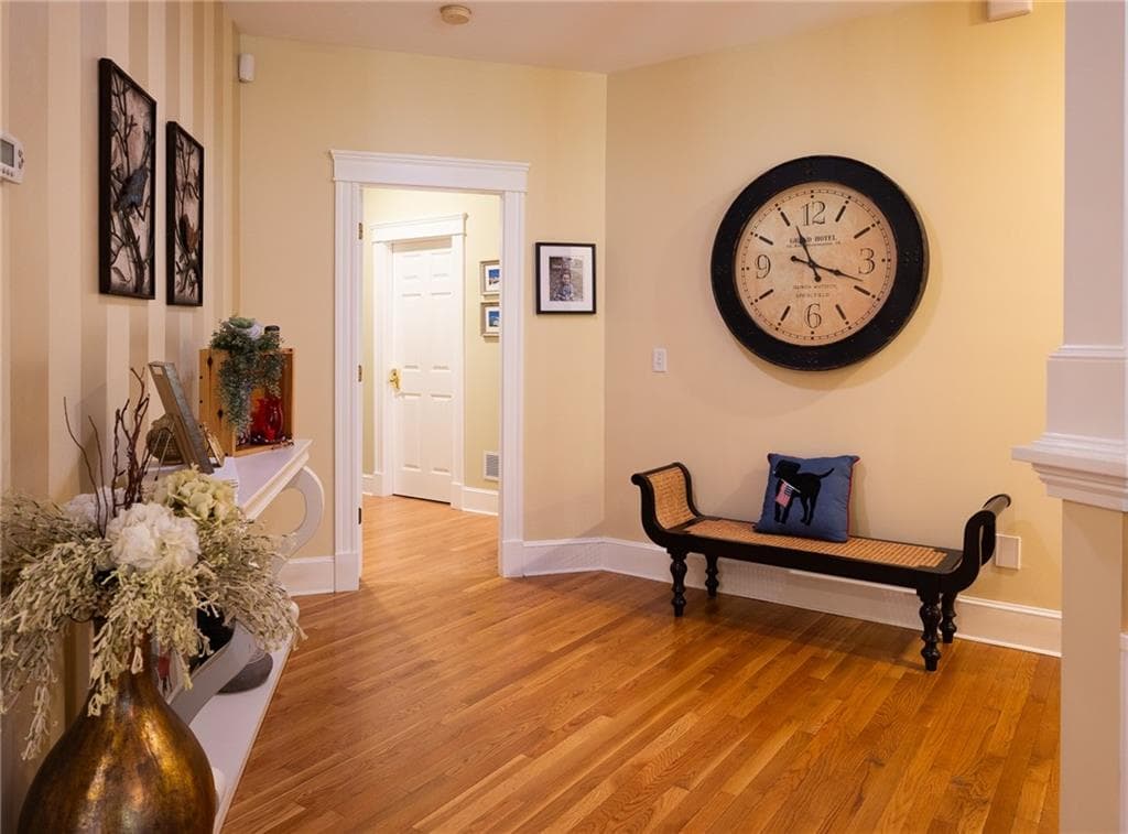 Single Family Residence at 20 Tea House Lane, Warwick, photo 17 of 31